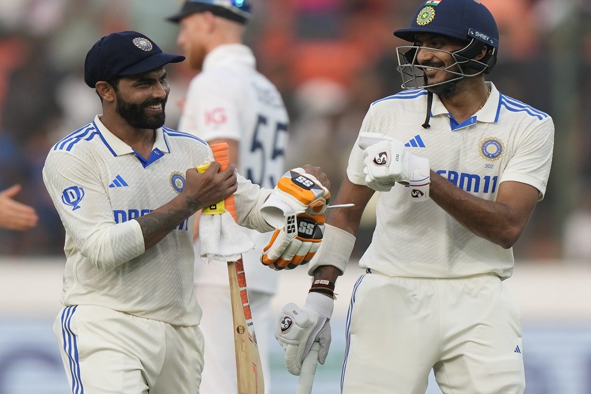 क्रिकेट के लिए छोड़ी सरकारी नौकरी, कौन हैं जडेजा की जगह आने वाले सौरव कुमार