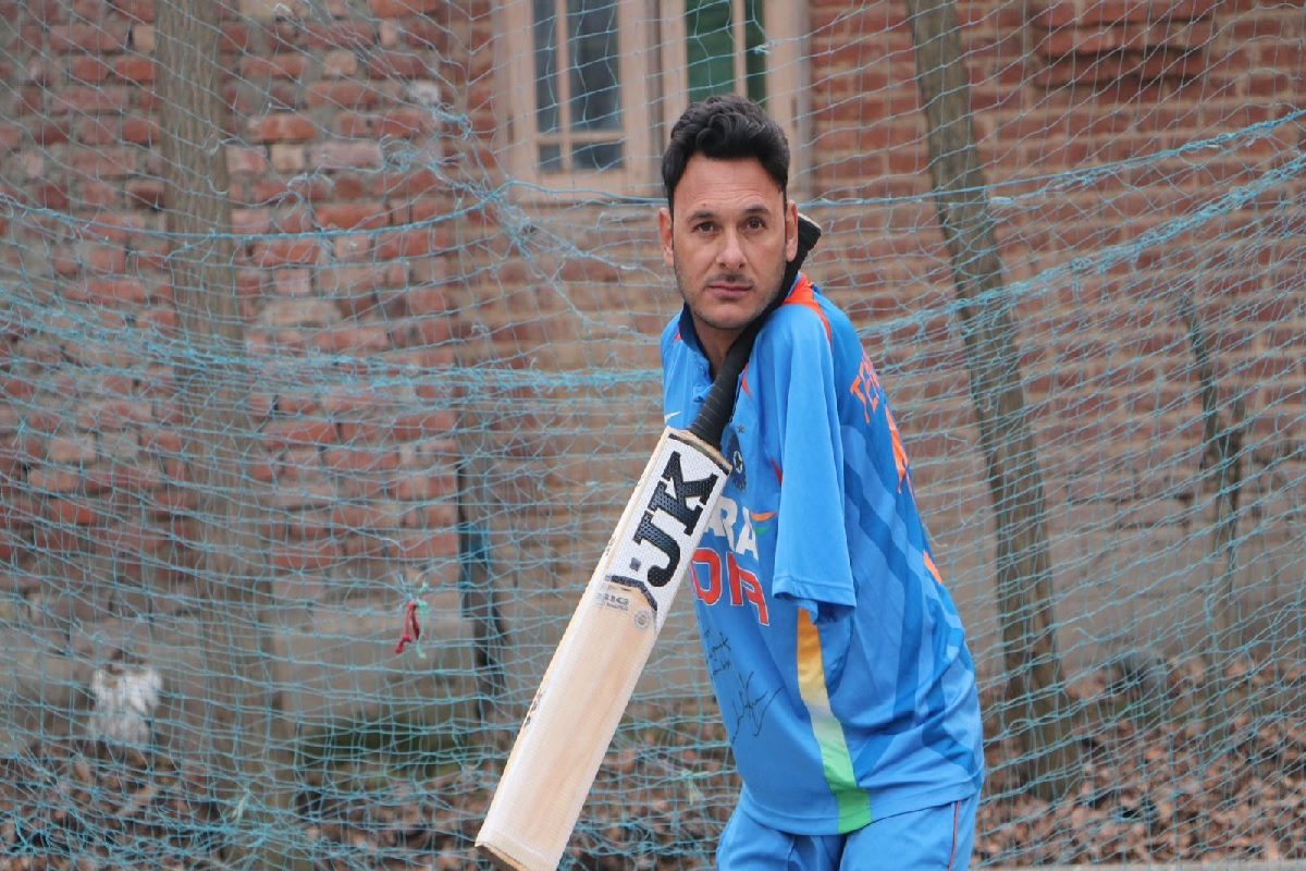 धोनी और सच‍िन के बाद... इस अंजान क्र‍िकेटर पर बन रही है बॉलीवुड फ‍िल्‍म