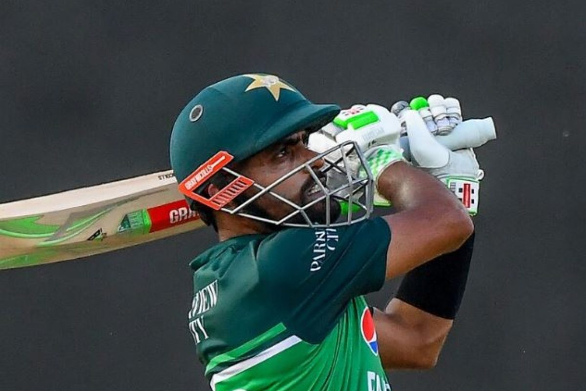 WC से पहले आग उगल रहा बाबर आजम का बल्ला, पिछली 6 पारियों में ठोकी चौथी फिफ्टी