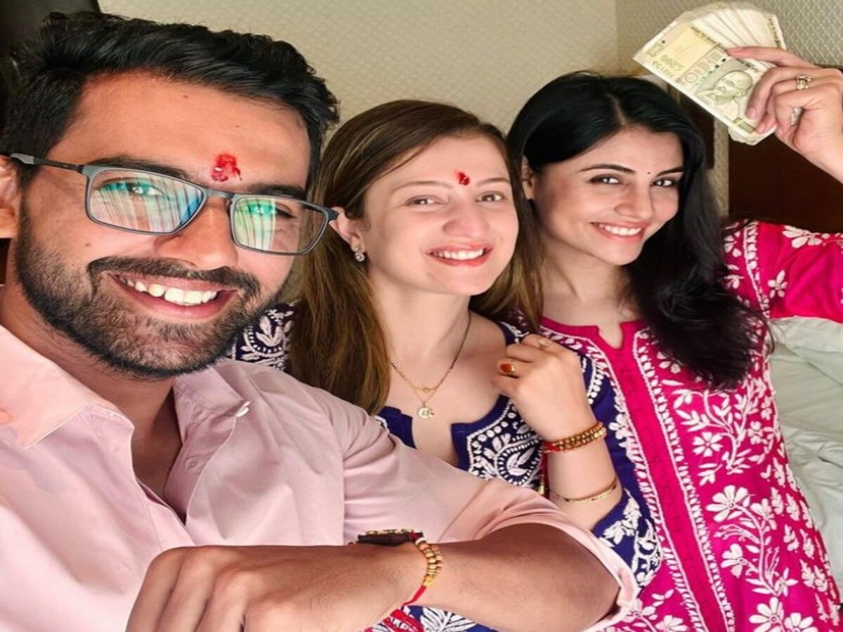 Deepak Chahar, Deepak Chahar Wife, Jaya Bharadwaj, Jaya Bharadwaj Chahar, Deepak Chahar Marriage, Deepak Chahar-Jaya Bharadwaj Love story, दीपक चाहर, दीपक चाहर की पत्‍नी जया भारद्वाज, जया भारद्वाज चाहर, दीपक चाहर की शादी, दीपक चाहर-जया भारद्वाज की लव स्‍टोरी 