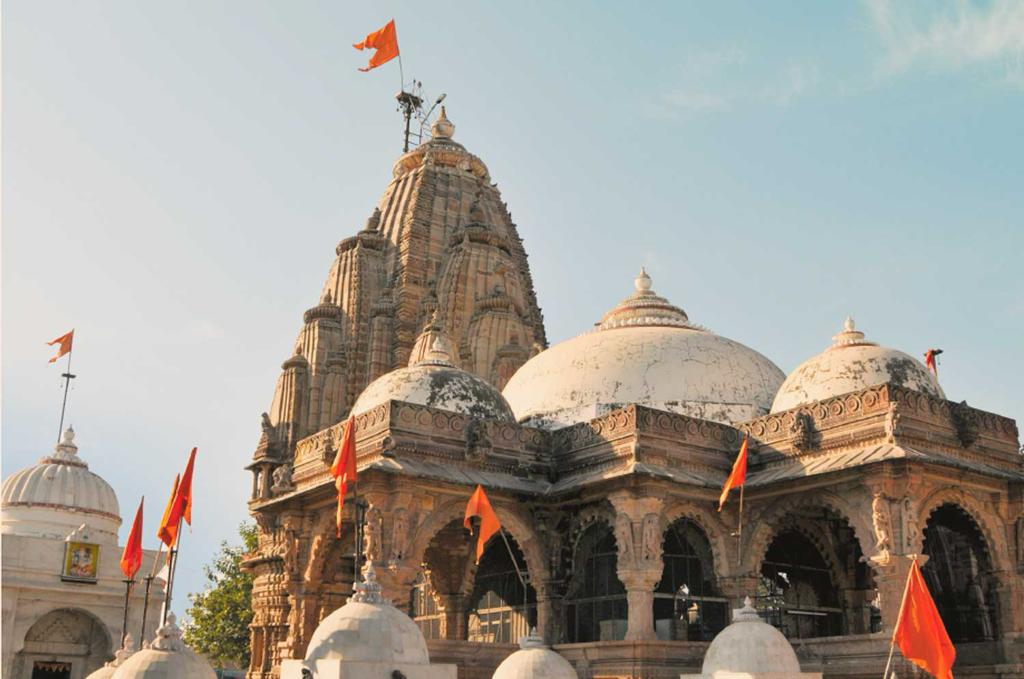 हाटकेश्वर मंदिर