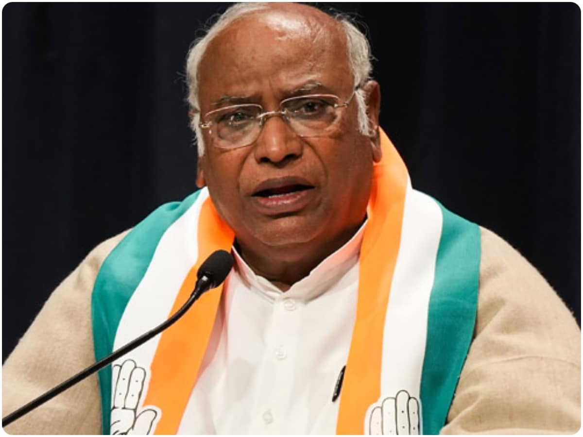 कांग्रेस कितनी सीटों पर चुनाव लड़ेगी? मल्लिकार्जुन खड़गे ने लोकसभा चुनाव को  लेकर दिया बड़ा बयान - How many seats will Congress contest Mallikarjun  Kharge gave a big ...