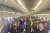 मुंबई से गुवाहटी जा रही थी फ्लाइट, अचानक क्यों हुई ढाका में इमरजेंसी लैंडिंग