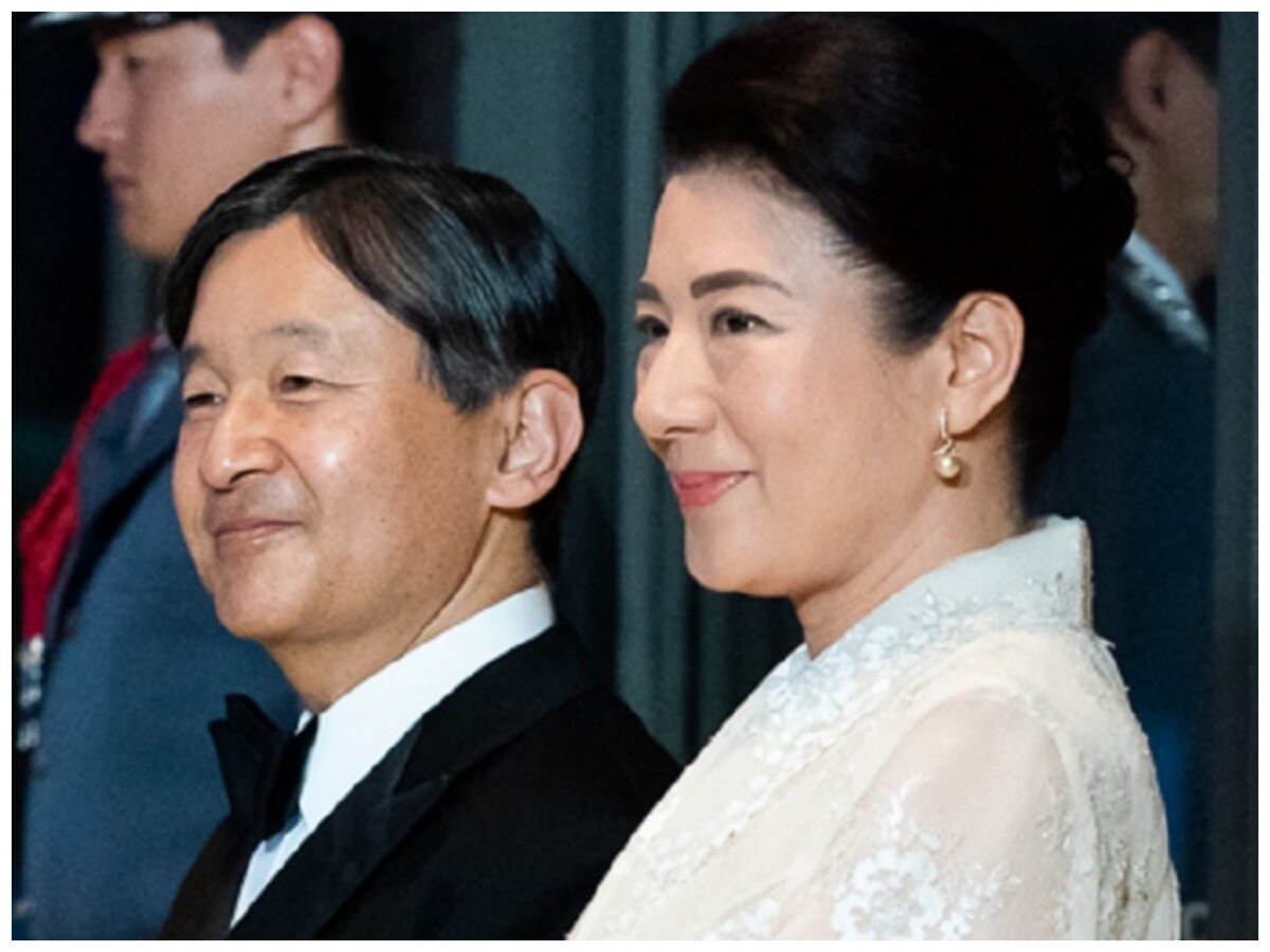 Passport, VISA, person who can travel without passport, who can travel without visa in the world, 3 people to whom passport not required to travel, Who Can Travel Without Passport In The World, 3 People Who Do not Need Passport To Travel To Any Country, know about 3 people who do not need passport, history of passport, ordinary passport, official passport, diplometic passport, Red Passport, Blue Passport, White Passport, Maroon Passport, दुनिया के कौन तीन लोग बिना पासपोर्ट कहीं भी जा सकते हैं, बिना पासपोर्ट विदेश यात्रा, पासपोर्ट, वीजा, दुनिया के तीन सबसे ताकतवर लोग