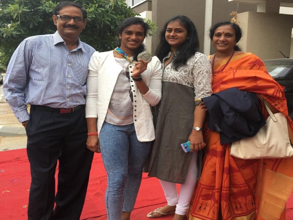 Vishwanathan Anand, Sunil Gavaskar, R Ashwin, PV Sindhu, Praggnanandhaa, Venkatesh Iyer, सुनील गावस्‍कर, विश्‍वनाथन आनंद, आर अश्विन, पीवी सिंधु, आर.प्रज्ञानानंद, वेंकटेश अय्यर