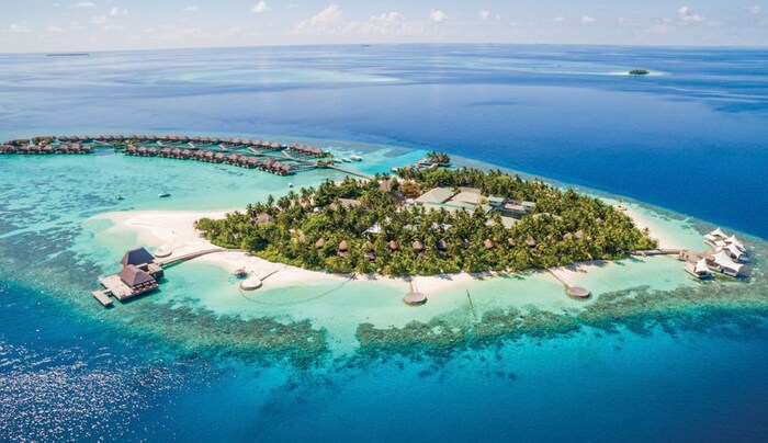 Tourist: पर्यटकों की वजह से चल रहे है यह 6 देश, जानिए लिस्ट 2 forbes