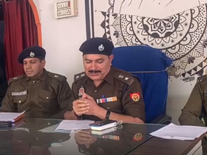 Crime: 50 लाख का बैग ले सिपाही पहुंचा होटल, फिर पुलिस आई और... 3 news 18