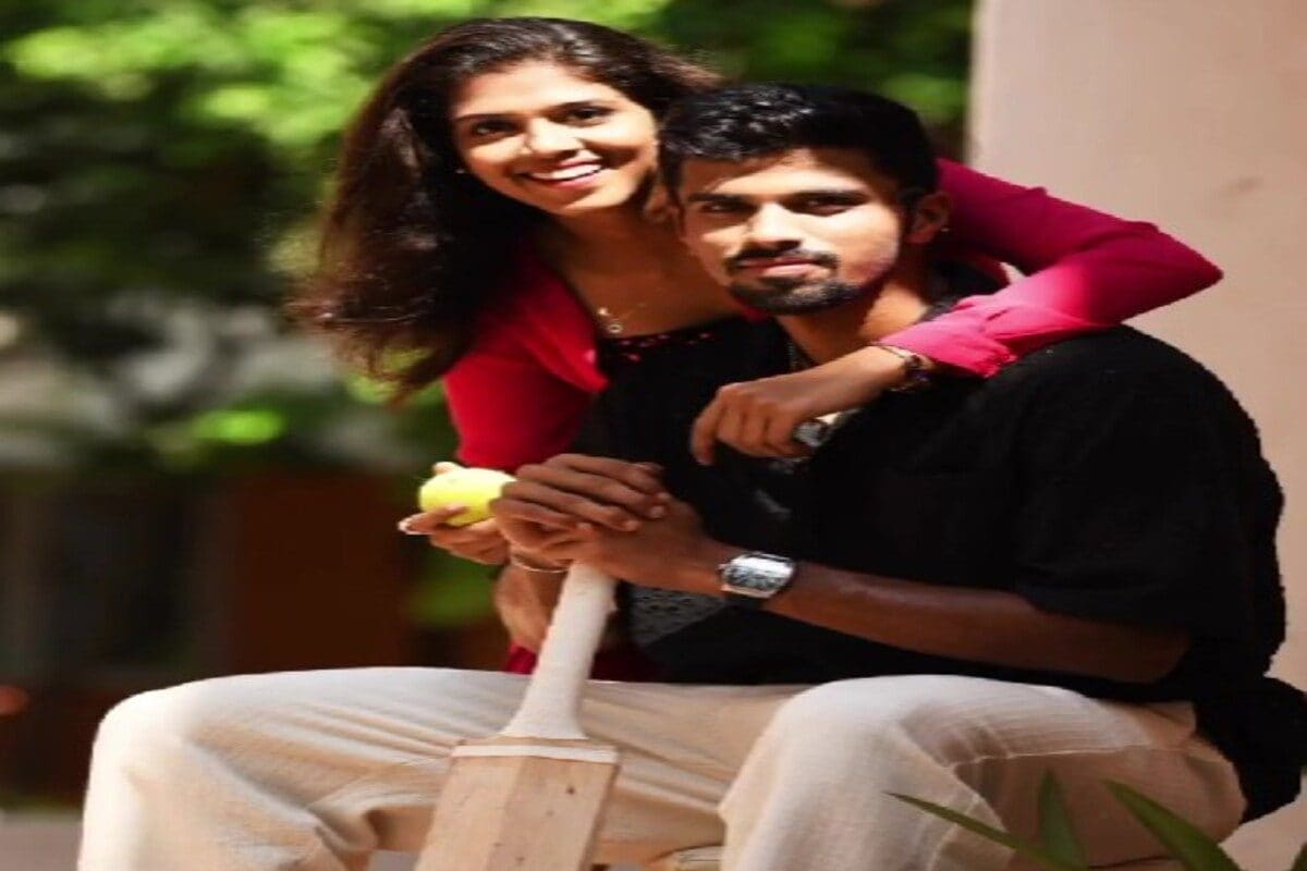 भाई बने क्रिकेटर तो बहनें भी कम नहीं, गेंद-बल्‍ले के खेल में दिखाया जलवा