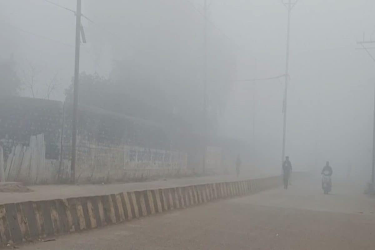 बलरामपुर में 5 डिग्री पहुंचा तापमान, जानें कब मिलेगी सर्दी से राहत