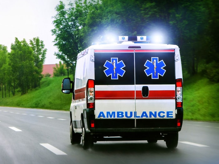 हाईवे पर गाड़ी-बाइक का तेल खत्म होने पर डायल करें यह नंबर, वही मिलेगी सुविधा 3 canva