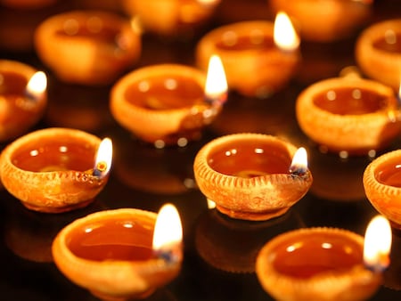Ayodhya Ram Jyoti: 22 जनवरी को घर पर कैसे जलाएं राम ज्योति? कितने दीपक और  कौन सा तेल जरूरी? जानें मंत्र - Ram mandir ayodhya pran pratistha date on january  22 know