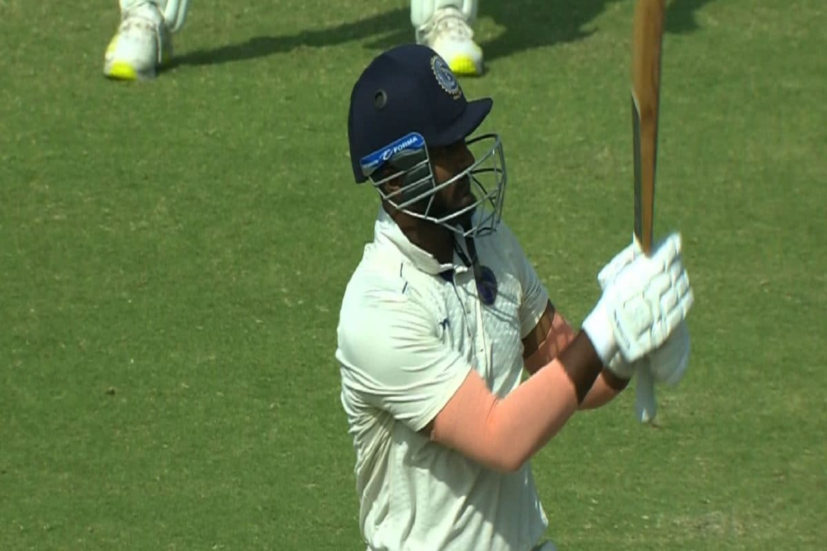 विराट ने खेली कप्तानी पारी, रणजी ट्रॉफी में जड़ा ताबड़तोड़ शतक