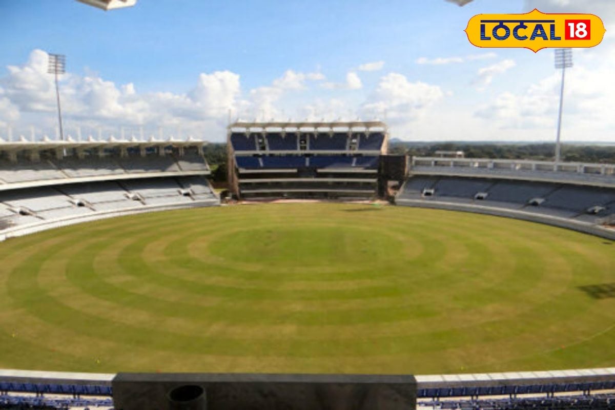 Ind vs Eng Ranchi Test: सिर्फ 250 रुपए में देख सकते हैं मैच, ऐसे बुक करें टिकट