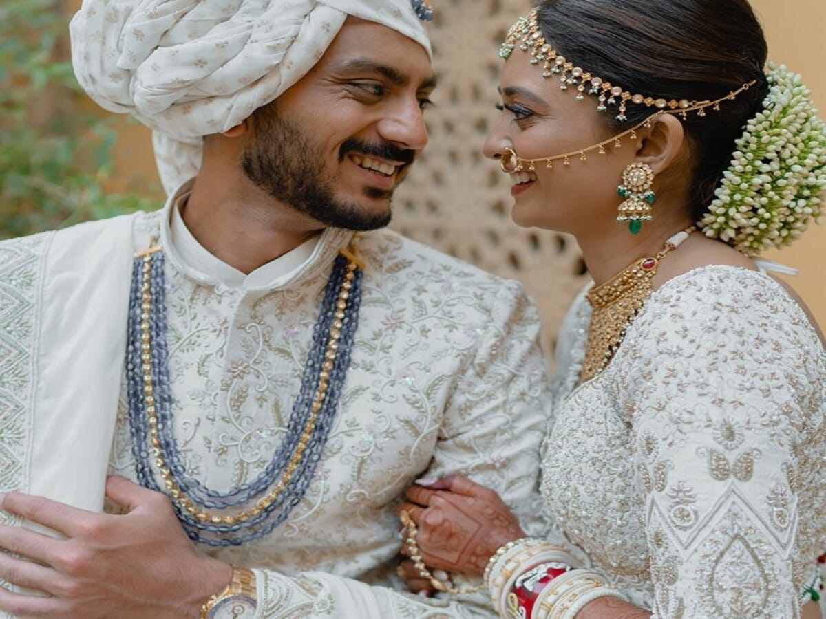 Axar Patel, Axar Patel Love story, Axar Patel cricket record, Axar Patel cricket carrer, Akshar Patel, Akshar Patel Love story, अक्षर पटेल, मेहा पटेल, अक्षर पटेल लव स्‍टोरी, अक्षर पटेल क्रिकेट रिकॉर्ड