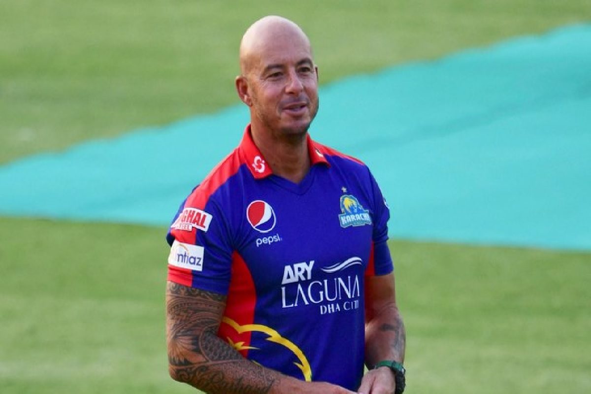 IVPL में रेड कारपेट दिल्ली की कमान संभालेंगे गिब्स, 6 टीमों में होगी भिड़ंत