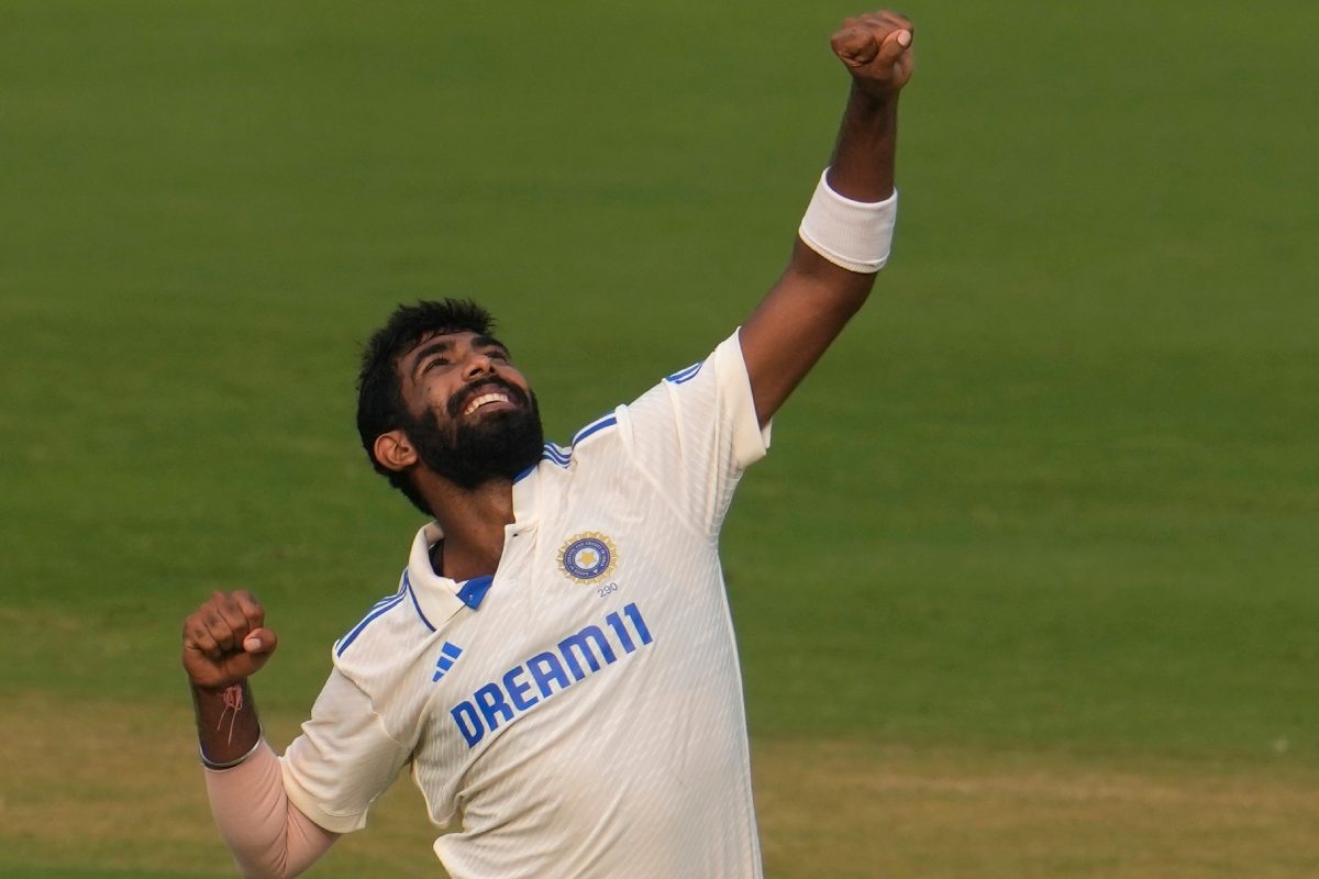 कोई नहीं है टक्कर में... सबसे तेज 150 विकेट लेने वाले भारतीय पेसर बने बुमराह