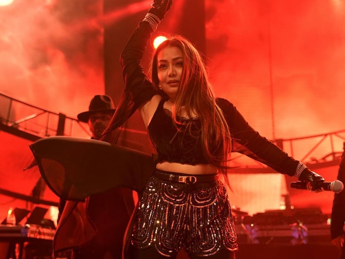 नेहा कक्कड़ के तलाक की खबर आई सामने, इसी वजह से लिया था गैप 2 Neha kakkar on divorce news (1)-2024-02-5e77afc171853355a4c201b0edaefa91