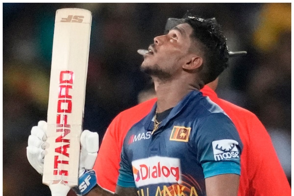 श्रीलंका के बैटर ने वनडे में ठोका दोहरा शतक, रोहित-सचिन को पीछे छोड़ा