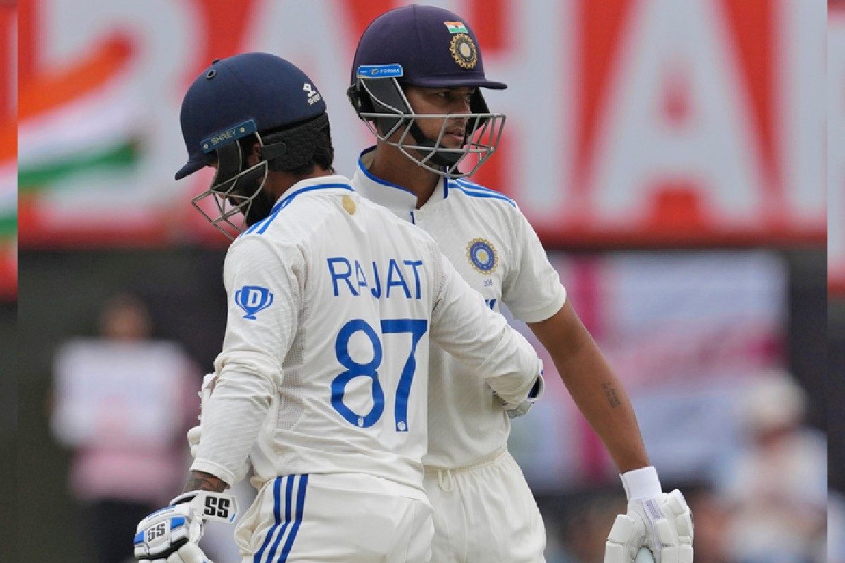 टीम इंडिया में जगह ना मिलने से बेचैन राजस्थान का बैटर, कोच का खुलासा भूखा है..