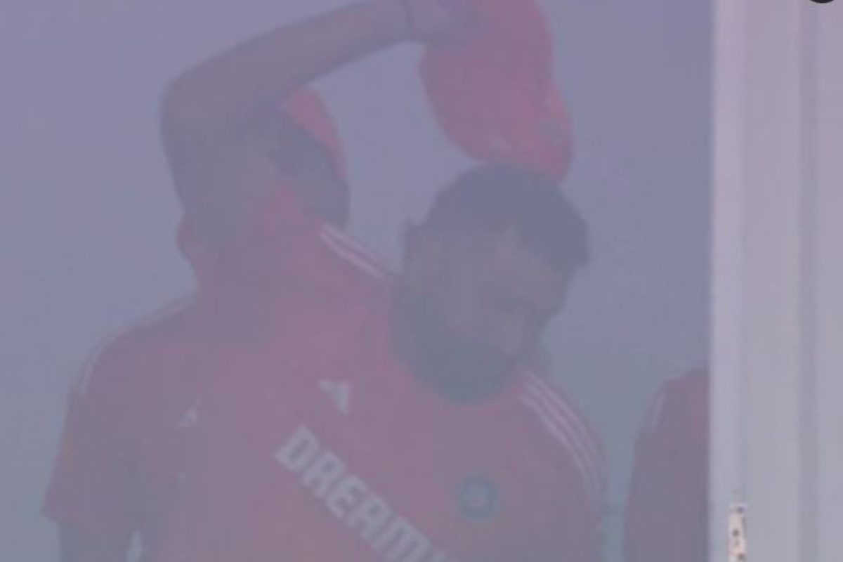 VIDEO: सरफराज खान को रवींद्र जडेजा ने करवाया रन आउट? रोहित शर्मा का ठनका माथा