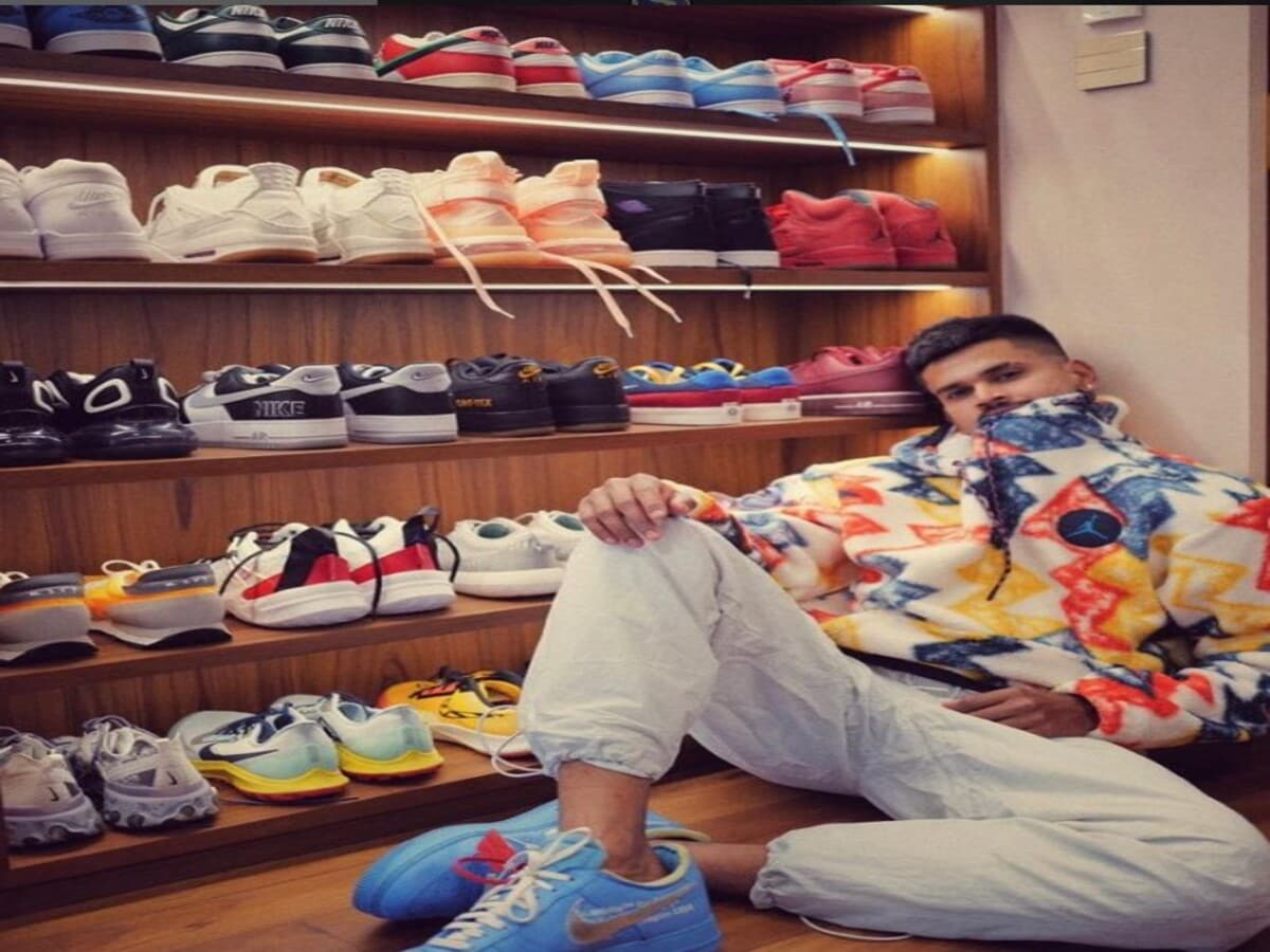 Shreyas Iyer, Team India, Shreyas Iyer Life style, Shreyas Iyer car collection, Shreyas Iyer carrer, Shreyas Iyer records, श्रेयस अय्यर, श्रेयस अय्यर की लाइफ स्टाइल,टीम इंडिया, श्रेयस अय्यर का कार कलेक्शन, श्रेयस अय्यर का करियर