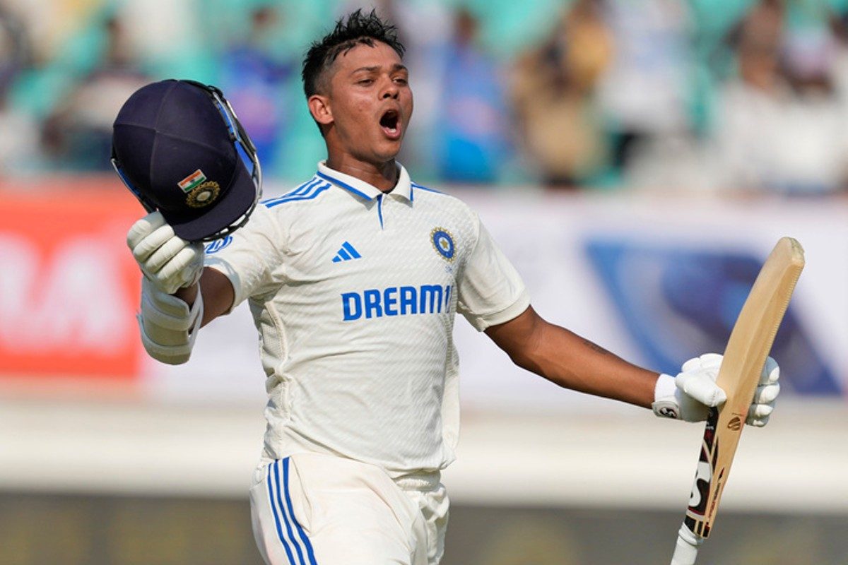 इंग्लैंड की दम निकालने वाले युवा को मिल सकता है अवार्ड, रेस में निकले आगे