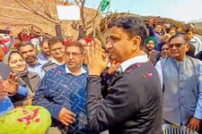 रिहाई के बाद घर पहुंचे पूर्व INLD MLA दिलबाग सिंह, ED ने किया था गिरफ्तार