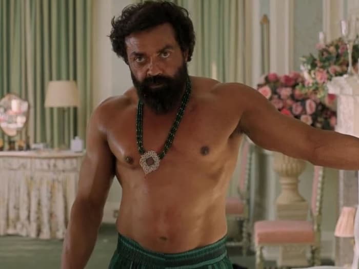 पहले फिल्मों में हीरो बनकर जमाई धाक, अब विलेन बन मचा रहे धूम 2 IMDb