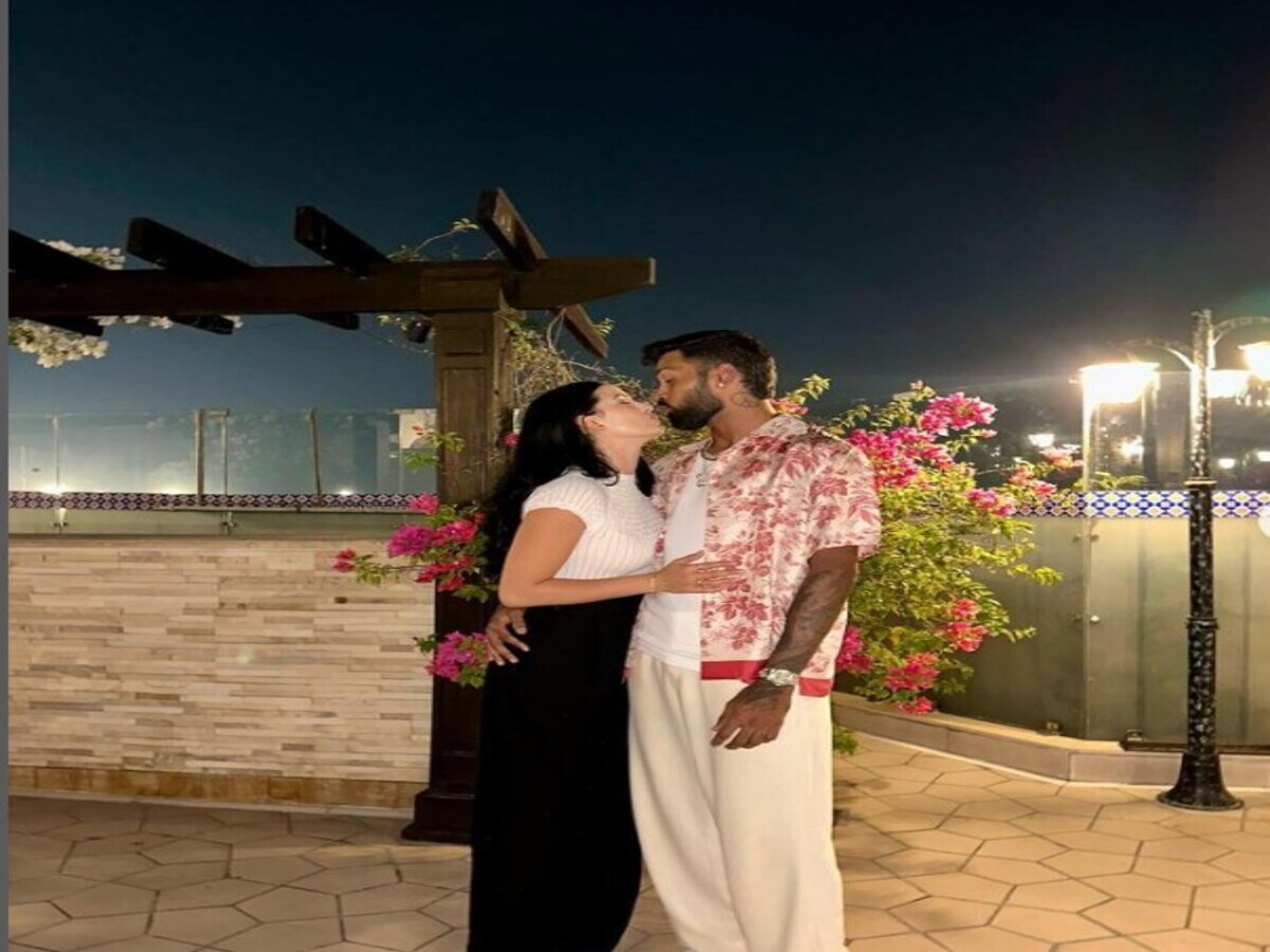 Hardik Pandya, Natasa Stankovic, Hardik Pandya Love story, Hardik Pandya cricket career, Hardik Pandya cricket record, cricketer Hardik Pandya, हार्दिक पंड्या, नताशा स्टेनकोविक, हार्दिक पंड्या की लवस्टोरी, क्रिकेटर हार्दिक पंड्या