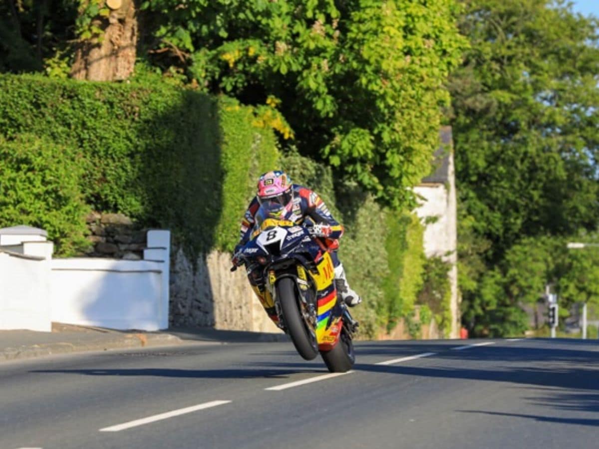 Isle of man tt race, isle of man tt where is is organised, isle of man tt where it is held, isle of man tt details, worlds deadliest motorcycle race, isle of man tt uk, isle of man tt is famous for, why isle of man is famous