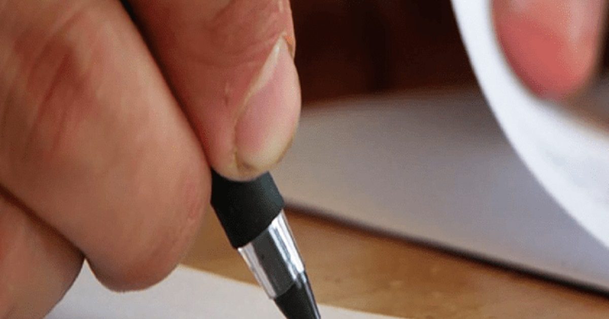 बोर्ड एग्जाम में स्टूडेंट ने ऐसे लिखा जवाब, मिल गए सौ में सौ मार्क्स ...