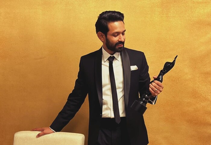 इस रोमांटिक-फनी वेब सीरीज ने चमका दी विक्रांत मैसी की किस्मत, किया ज़िक्र 4 ig