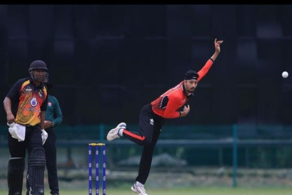 उम्र 16 साल.. मिस्ट्री स्पिनर का टैग.. कौन है वो युवा जिसे IPL से आया बुलावा