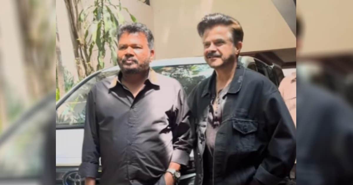 Will there be a sequel to the 2001 blockbuster?  Director Shankar talks to Anil Kapoor, speculations about 'Nayak 2'
