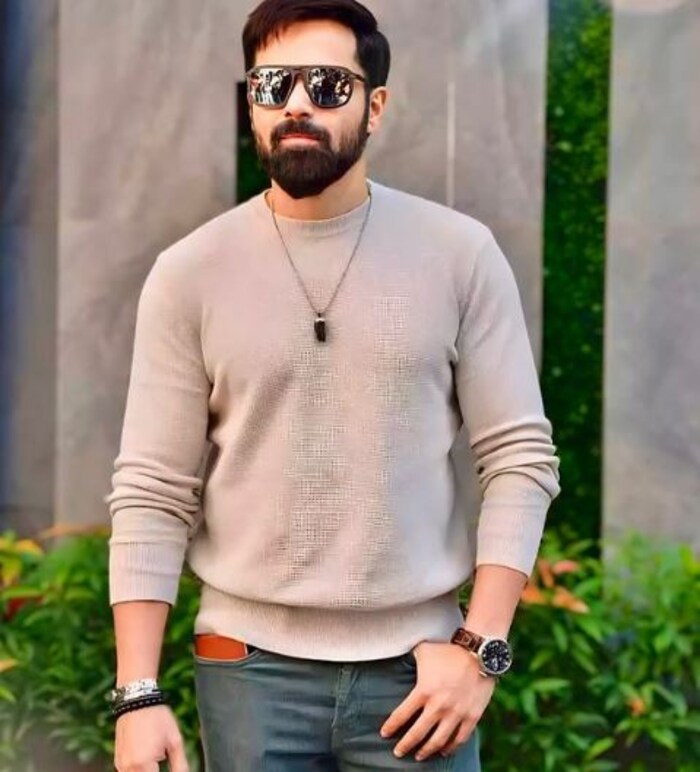 वही हुआ जिसका डर था, बिखर गया इमरान हाशमी का संसार 3 Instagram photos