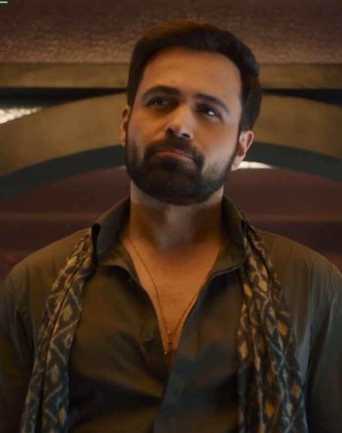 वही हुआ जिसका डर था, बिखर गया इमरान हाशमी का संसार 2 Instagram photos