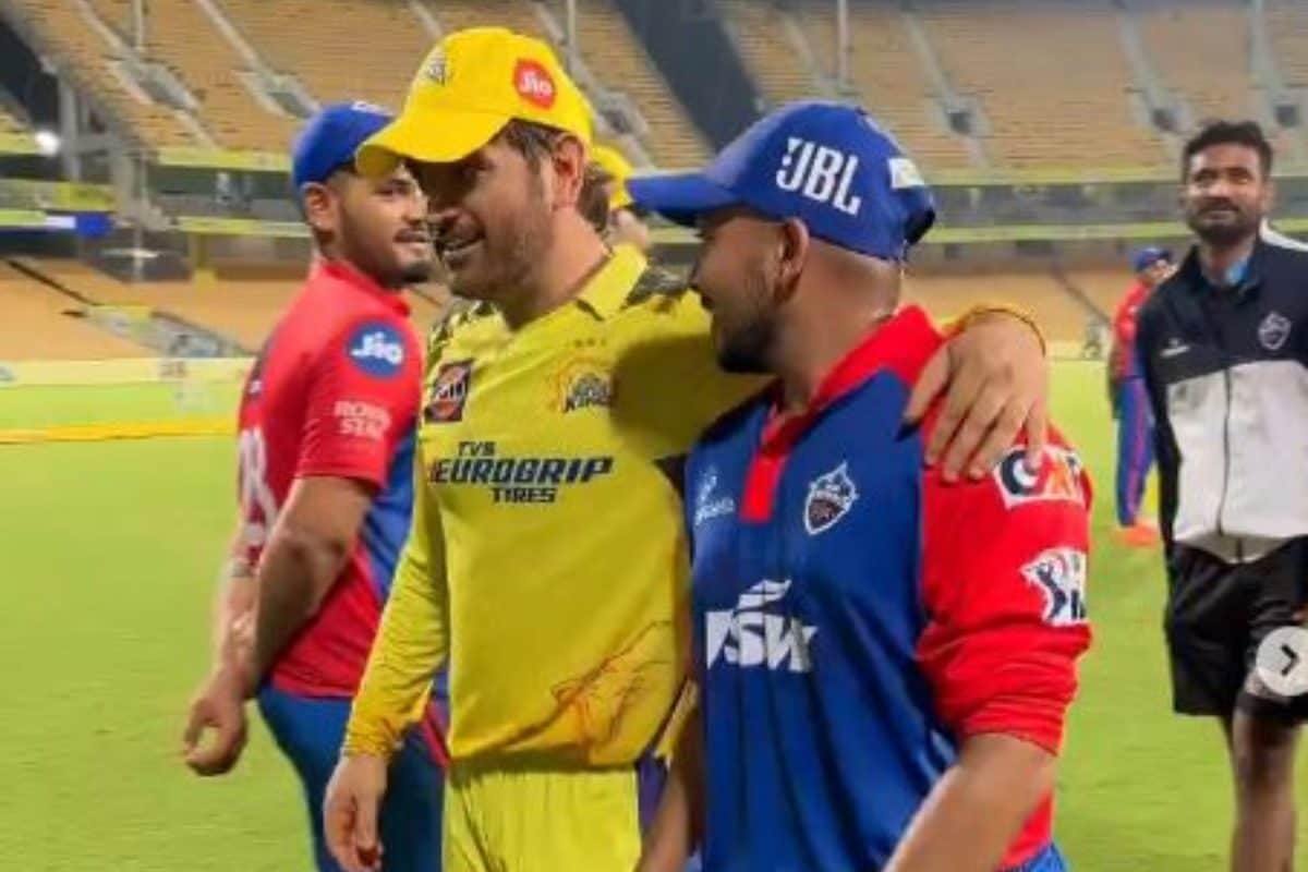 6 गेंदों पर लगातार 6 चौके... फिर भी प्लेइंग XI से बाहर खूंखार ओपनर