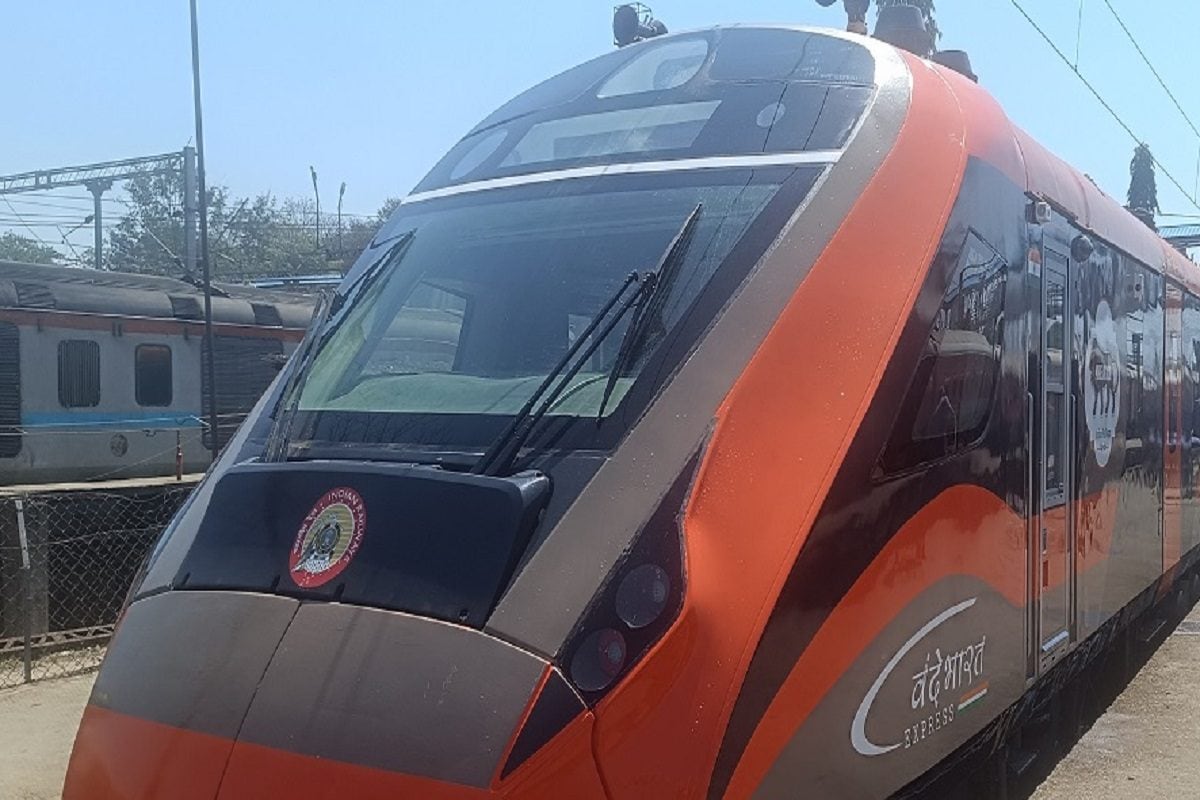 अब पटना-दिल्ली वंदे भारत एक्सप्रेस ट्रेन चलाने की तैयारी 9 घंटे में होगा सफर