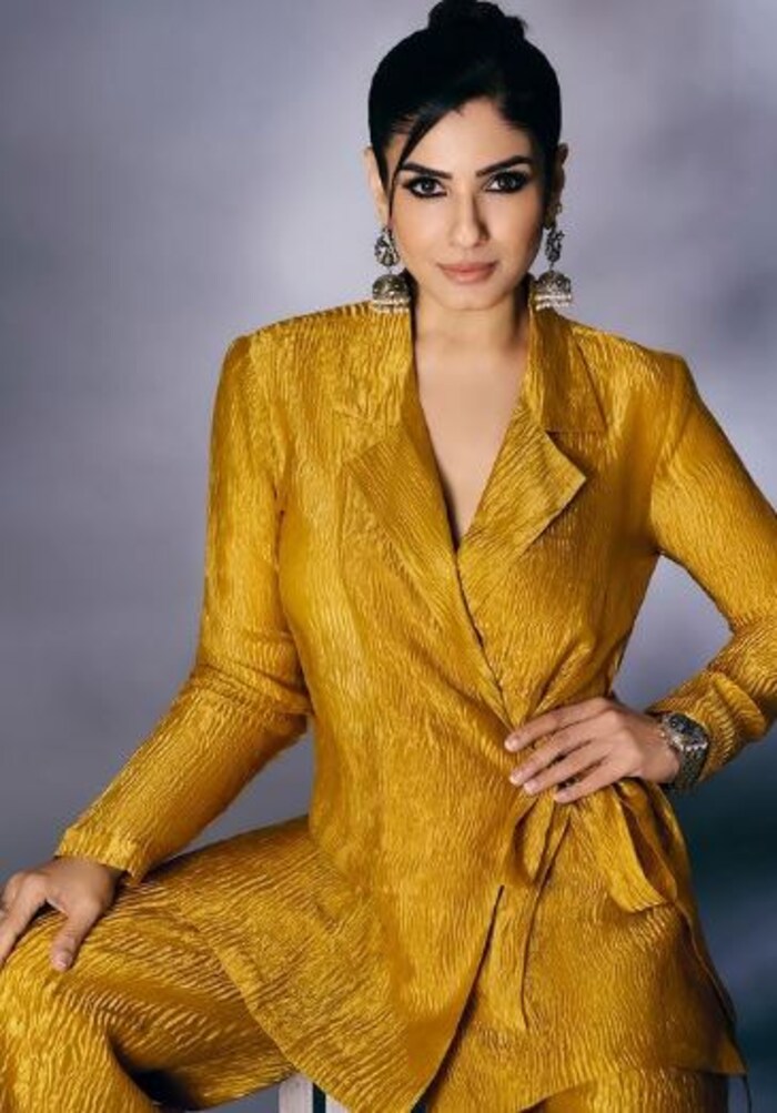 बॉडी शेमिंग का शिकार हुई रवीना टंडन, एक्ट्रेस ने बताई आप-बीती 3 instagram