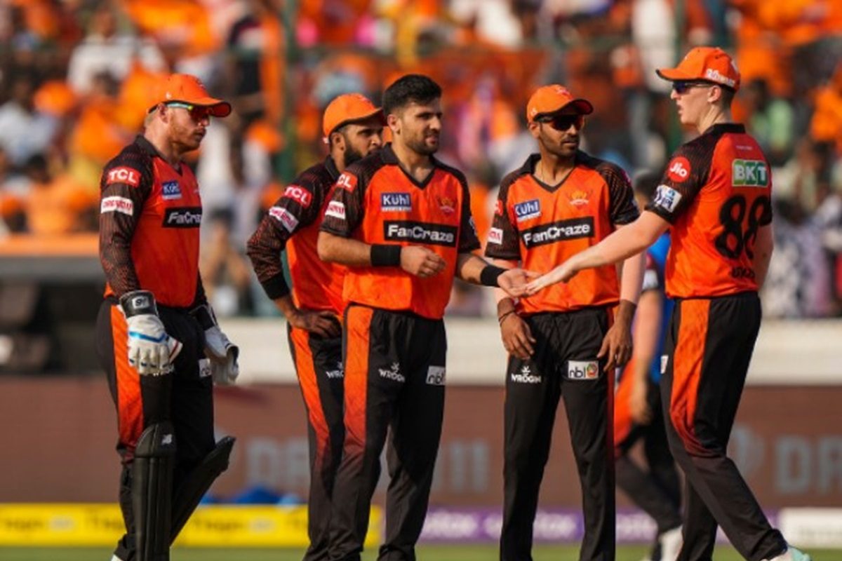 जादूई स्पिनर बाहर, रिप्लेसमेंट के तौर पर हैदराबाद में आया नया खिलाड़ी