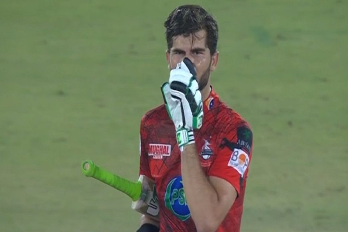 PSL: शाहीन ने किया हैरान, 5वें नंबर पर बैटिंग करने आए, ठोकी फिफ्टी