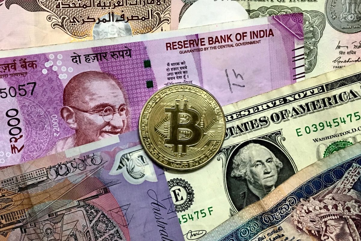 एक बिटकॉइन 60 लाख रुपये के करीब पहुंचा, क्या है इस तेजी का कारण? - bitcoin  crosses 72000 dollar mark what does future looks like for cryptocurrency -  News18 हिंदी