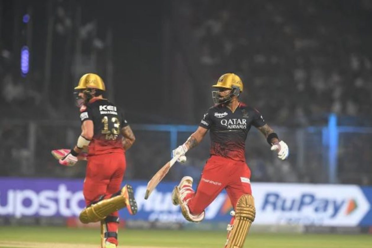 VIDEO: टीम हार रही थी लेकिन मैदान पर नाच रहा था ये खिलाड़ी