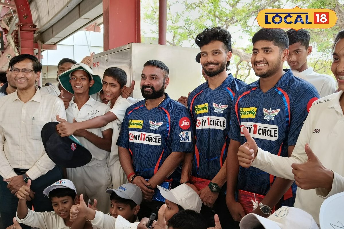 IPL 2024 : हजरतगंज मेट्रो स्टेशन पर LSG के इन 3 खिलाड़ियों को फैंस ने घेरा