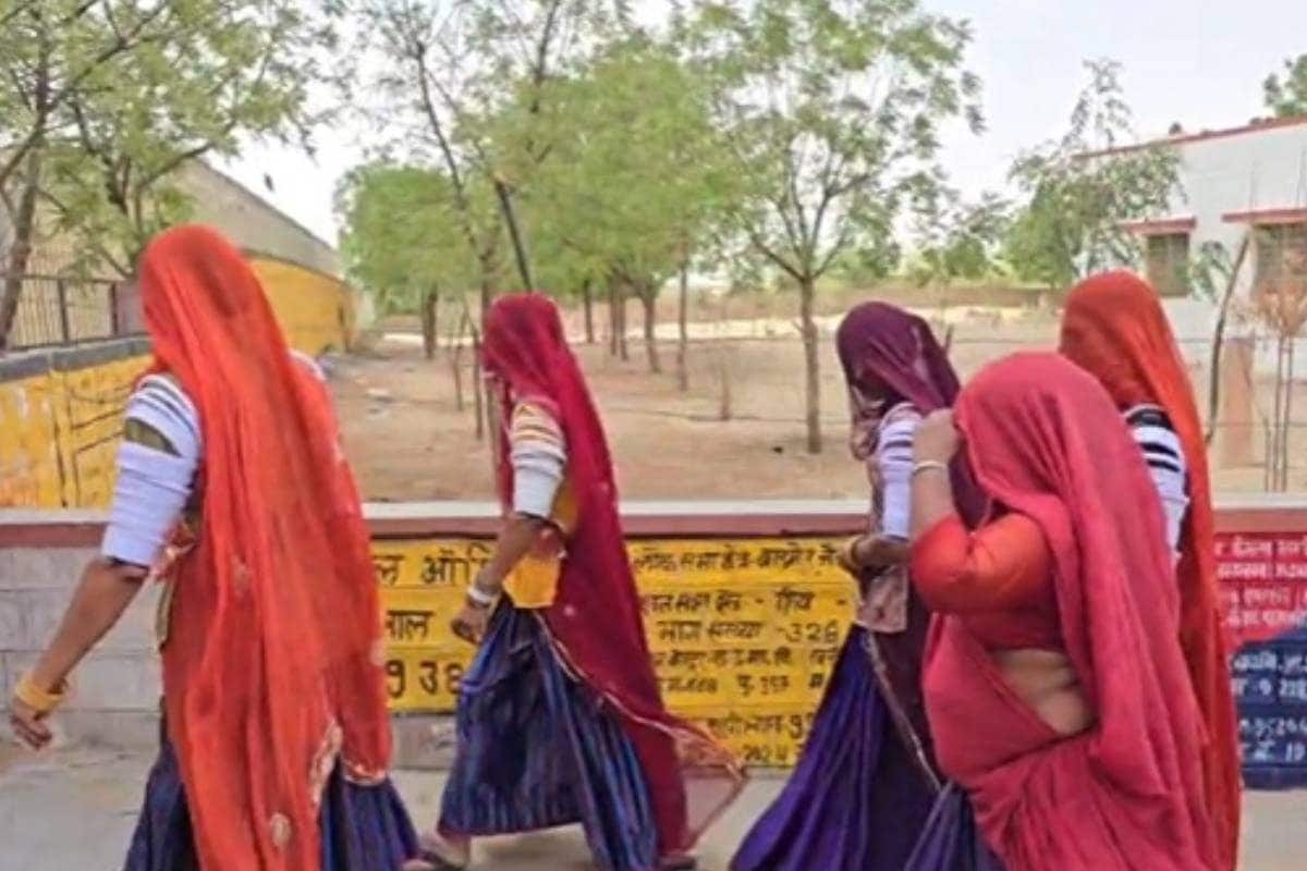 राजस्थान की सबसे हॉट सीट बाड़मेर में सरपट दौड़ रहा मतदान छप्पर फाड़ वोटिंग