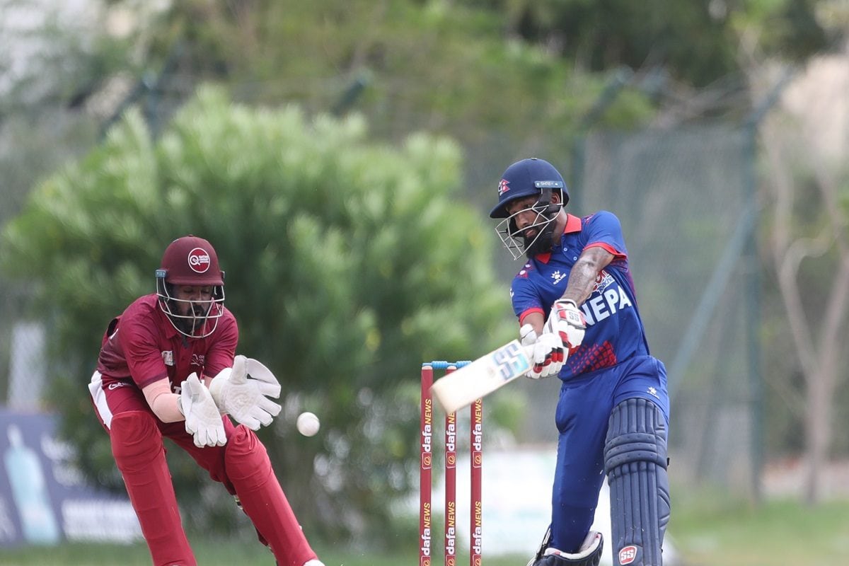 VIDEO: नेपाल के बैटर ने रचा इतिहास, 6 बॉल पर ठोके 6 लगातार छक्के