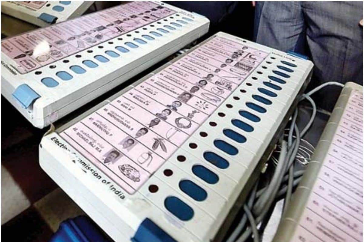 Explainer : वोटिंग के बाद कहां सुरक्षा में रखी जाती हैं EVM ताकि ना हो गड़बड़ी