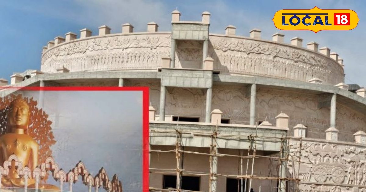 The world's largest sitting statue of Lord Mahavir will be installed