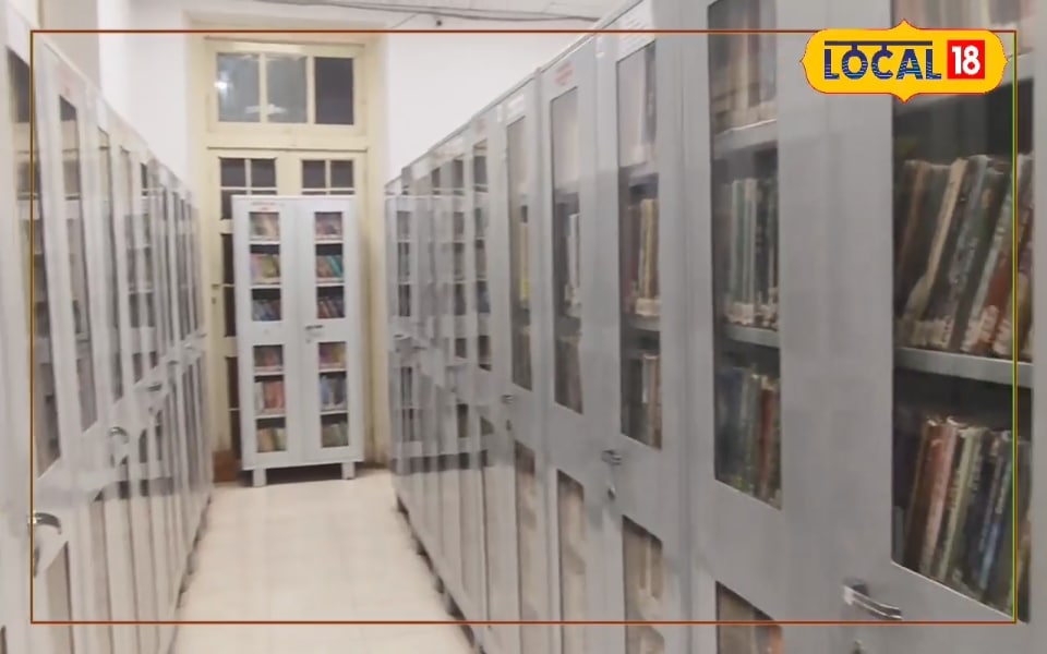 World book day 2024 indore safed kothi or ahilya library history
