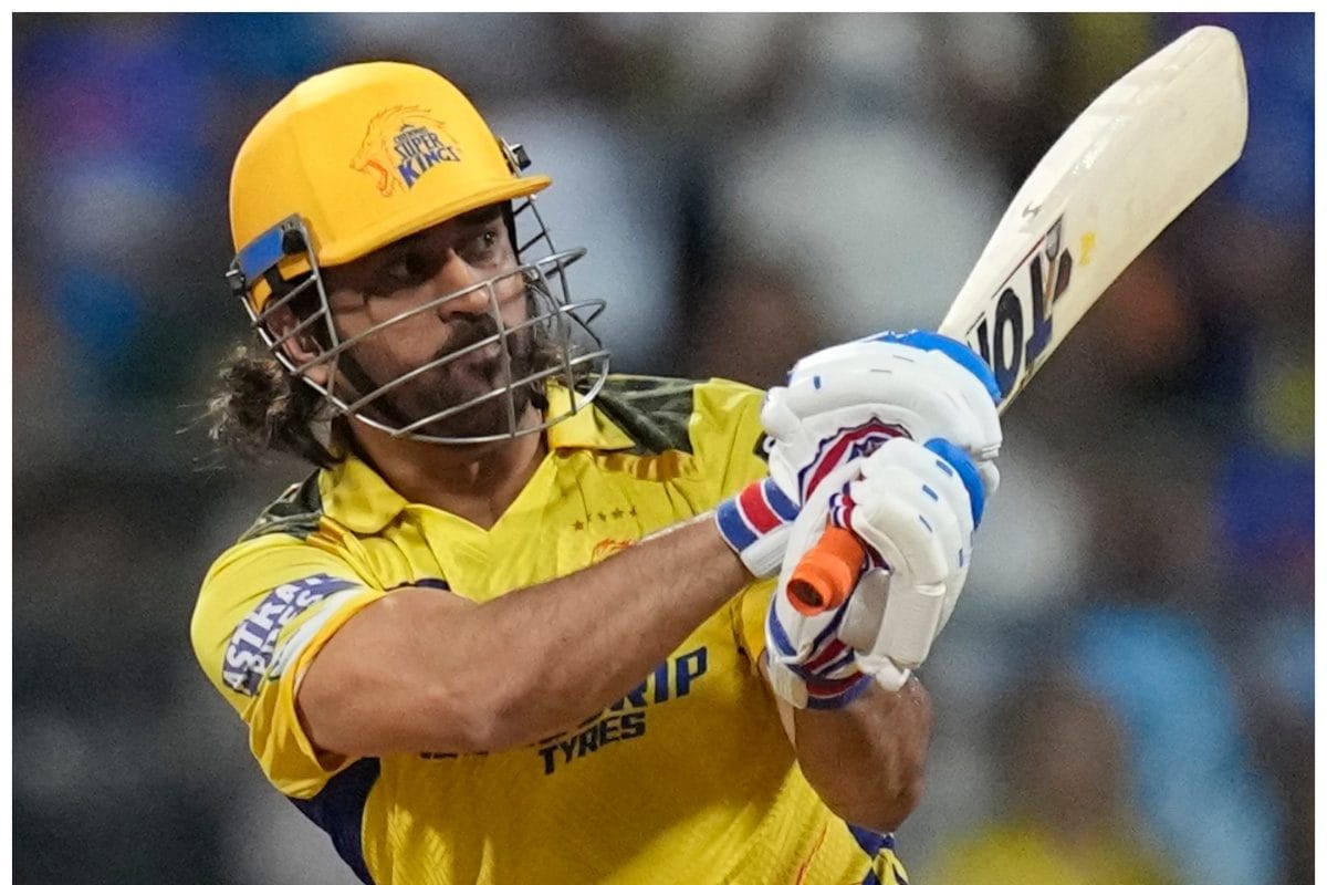 हार्दिक की जगह कोई और होता तो उसे भी धोनी मारते छक्के, सामने आया बड़ा दावा